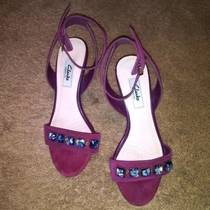 Clark's Narrative plum open toe heels Sz 7 Medium